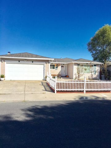 22 Brookshire Ct, West Pittsburg, CA 94565-4825