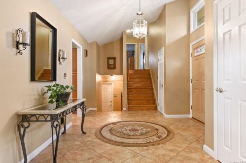64 Stonewall Ct, Yorktown Hgts, NY 10598-1819