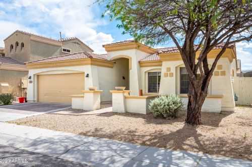 509 Beautiful Ln, Phoenix, AZ 85041-8048