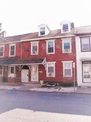 748 Front St, Catasauqua, PA 18032-2309