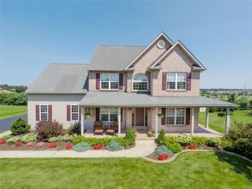 6696 Carmel Dr, Macungie, PA 18062-8764