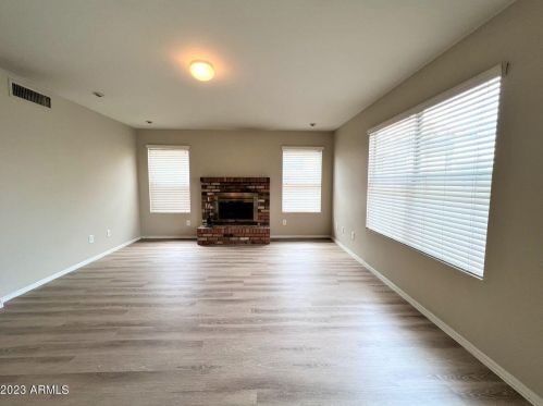 16028 90th Ave, Peoria, AZ 85382-3746