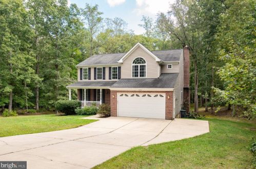 13203 Chapel Hills Dr, Fredericksburg, VA 22407-2025