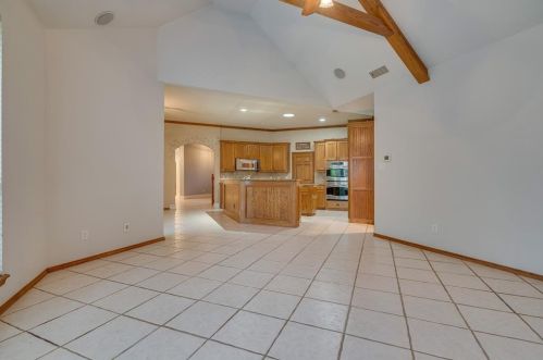 6109 Gateridge Dr, Lewisville TX  75028-2396 exterior