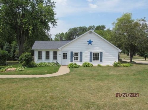 313 North St, Dodgeville, WI 53533-1262