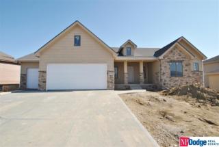6907 201st St, Gretna, NE 68028-3566