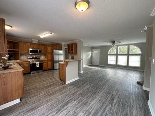 124 Ridgeland Dr, North Augusta SC  29841-9201 exterior