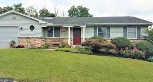 6958 New Oxford Rd, Harrisburg, PA 17112-3358