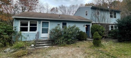 471 Warrenville Rd, North Windham, CT 06250-1227