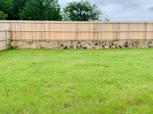 6423 Graceland Dr, Greenville TX  75402 exterior