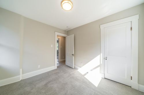 18 Taylor Ave, Newport KY  41075-1336 exterior