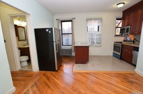 43-33 48th St, Long Island City NY  11104-1203 exterior