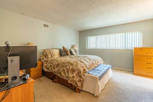 1954 Claudia Ave, Simi Valley CA 93065-3642 exterior