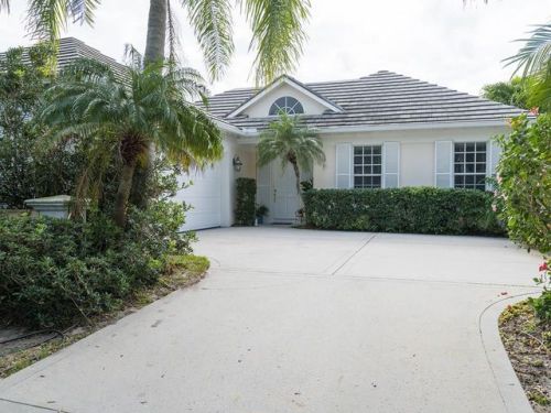 20 Caribe Way, Vero Beach, FL 32963-9502
