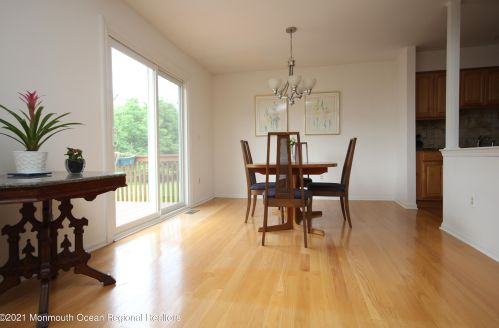 1 Redwood Dr, Tinton Falls NJ  07712-8711 exterior