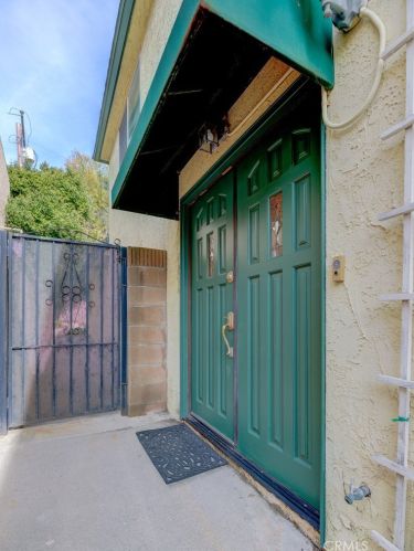 2421 Curtis Ave, Redondo Beach, CA 90278-2103
