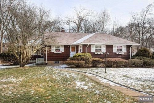 1 Marion Rd, Montvale, NJ 07645-2310