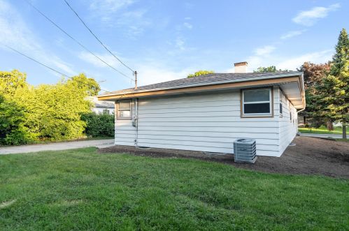 812 Abbott Ave, Milwaukee WI 53221-3005 exterior