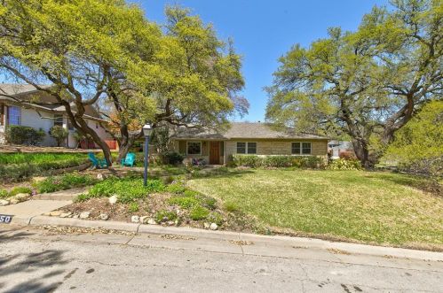 6450 Kirkwood Rd, Fort Worth, TX 76116-7356