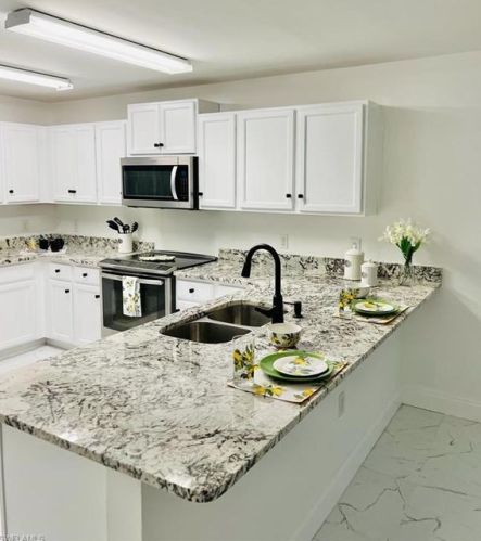 162 Shadowview Ct, Lehigh Acres FL  33974-0802 exterior