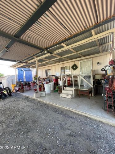 5661 Begonia St, Casa Grande, AZ 85122-8911
