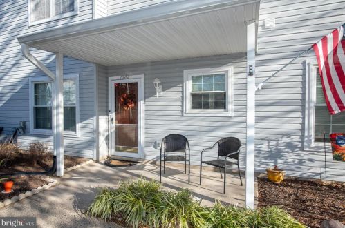 1902 Waterford Rd, Yardley, PA 19067-5429