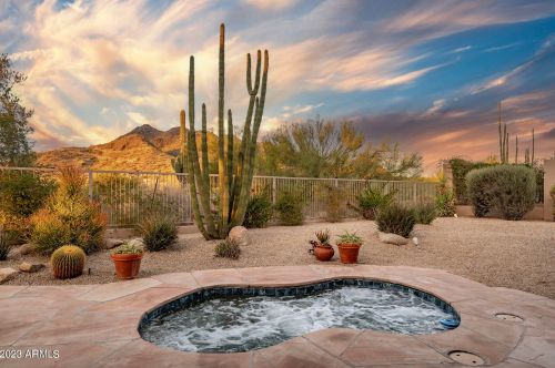 6164 Amber Sun Dr, Scottsdale AZ 85266-7035 exterior