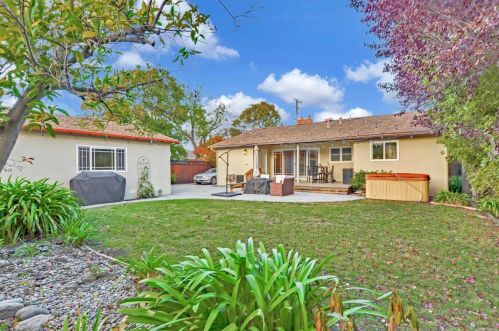 1640 Kentfield Ave, Redwood City CA  94061-2706 exterior