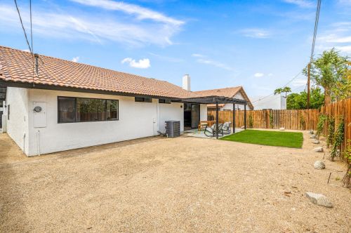 52170 Avenida Ramirez, La Quinta CA  92253-5228 exterior