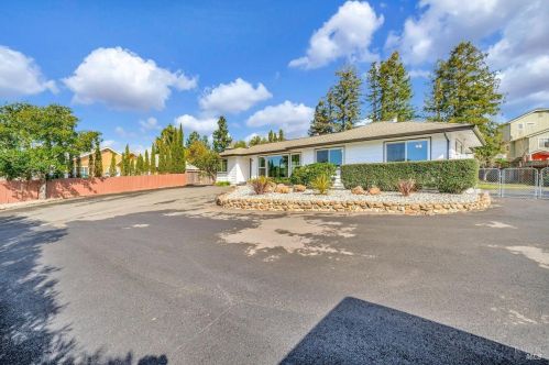 5315 Sonoma Hwy, Santa Rosa, CA 95409-4327