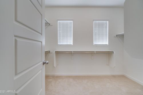 4716 Tremaine Ave, Gilbert AZ  85234 exterior