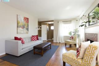 6214 Plumas Ave, Richmond, CA 94804-5325