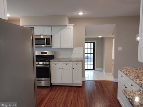 527 Ridge Rd, Southampton NJ  08088-9651 exterior