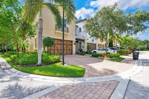 2090 Foxtail View Ct, West Palm Beach, FL 33411-1944