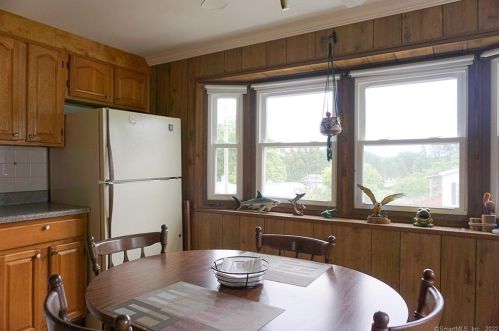60 E St, Groton CT  06340-5366 exterior