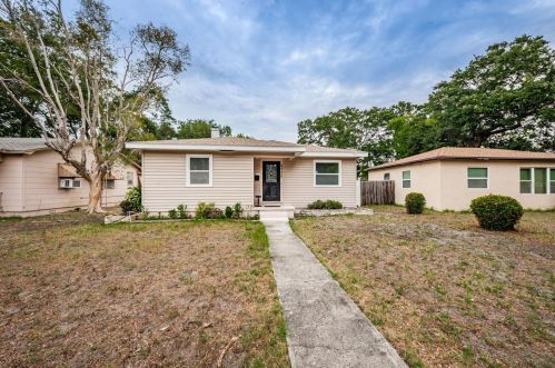 5725 1st Ave, Saint Petersburg, FL 33710-7913