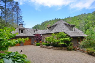 108 Gorge Trl, Cashiers, NC 28717-0060