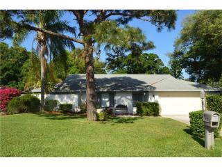 4252 Pasadena Cir, Sarasota FL  34233-3621 exterior