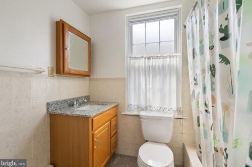 711 Mckean St, Philadelphia PA 19145-3006 exterior