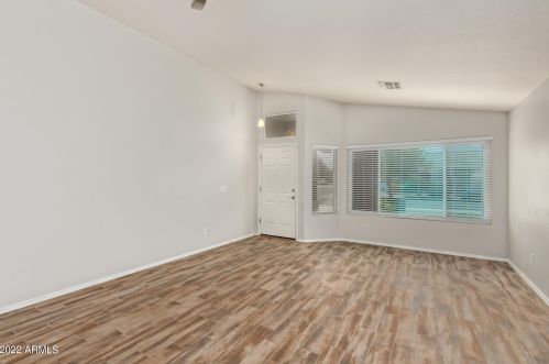 20411 81st Dr, Peoria, AZ 85382-6400