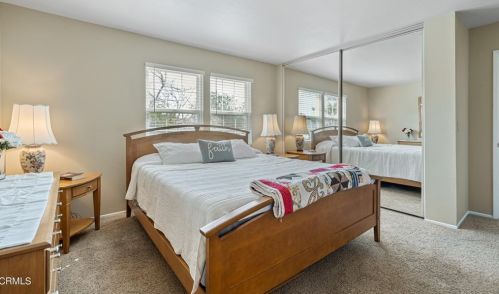 1640 Rivas Ln, Oxnard CA 93035-2749 exterior