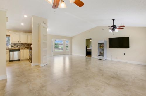 18389 Orange Grove Blvd, Town Of Loxahatchee Groves FL  33470-2399 exterior