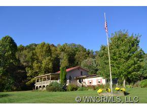 645 Van Arrington Rd, Clyde, NC 28721-9208