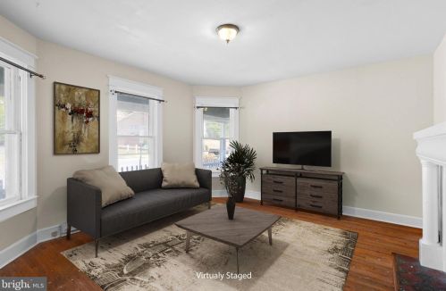 108 Luray Ave, Front Royal, VA 22630-2518