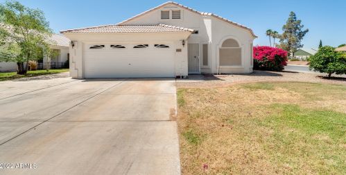 4559 Dailey St, Glendale, AZ 85306-5030