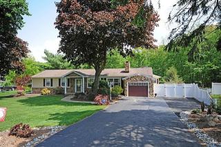 108 Castlewood Trl, Sparta NJ  07871-3704 exterior