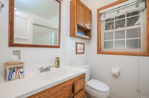575 27th St, Manhattan Beach CA  90266-2209 exterior