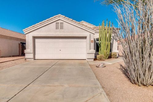 906 Monterey St, Chandler, AZ 85225-8111