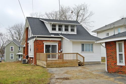 416 Park St, Bellefontaine OH  43311-2448 exterior