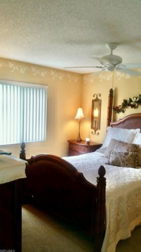 760 Augusta Blvd, Naples, FL 34113-7585